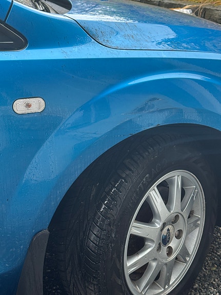 Ford Focus 3 of 6