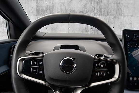 Volvo EX30 21 of 26