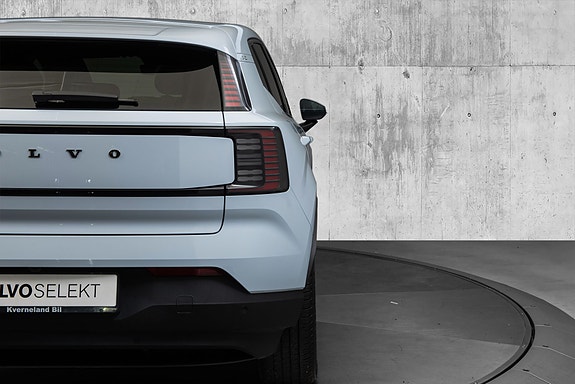 Volvo EX30 7 of 26