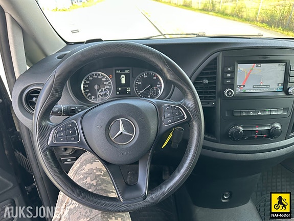 Mercedes-Benz vito 13 of 20