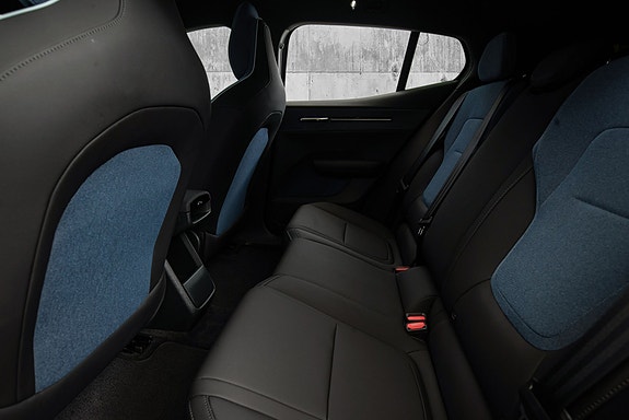 Volvo EX30 21 of 25