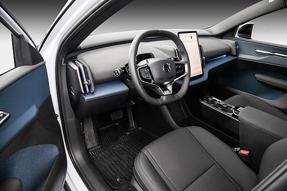 Volvo EX30 19 of 26