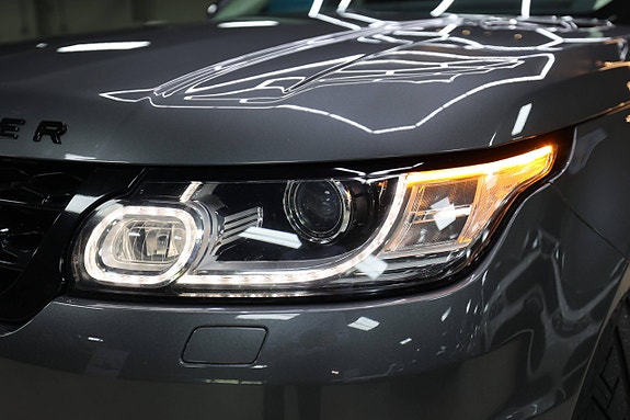 Land Rover Range Rover Sport 19 of 30