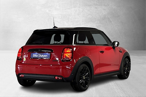 MINI Cooper SE 4 of 16