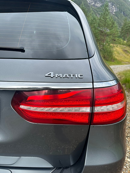 Mercedes-Benz E220 d 9 of 30
