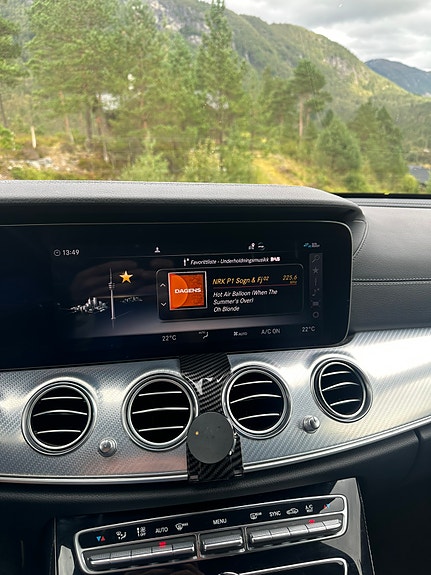 Mercedes-Benz E220 d 22 of 30