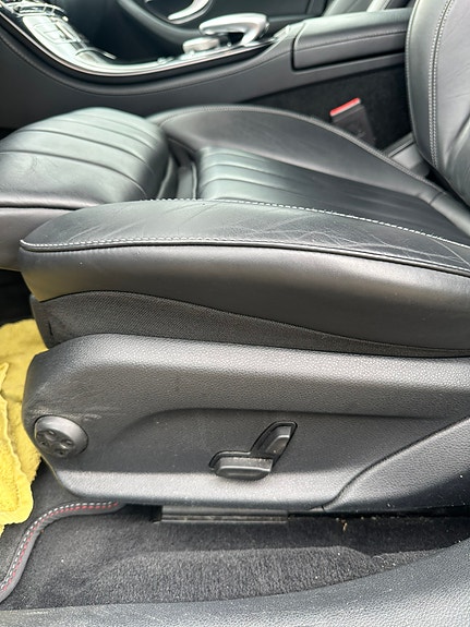 Mercedes-Benz E220 d 19 of 30