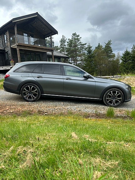 Mercedes-Benz E220 d 11 of 30