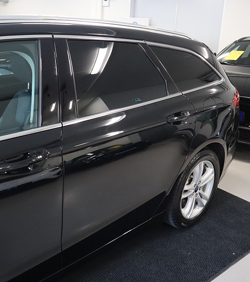 Ford Mondeo 5 of 30