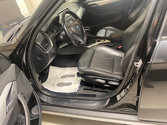 BMW X1 11 of 25