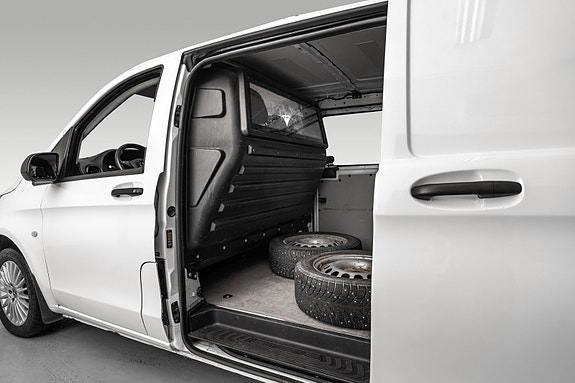 Mercedes-Benz Vito 119 20 of 24
