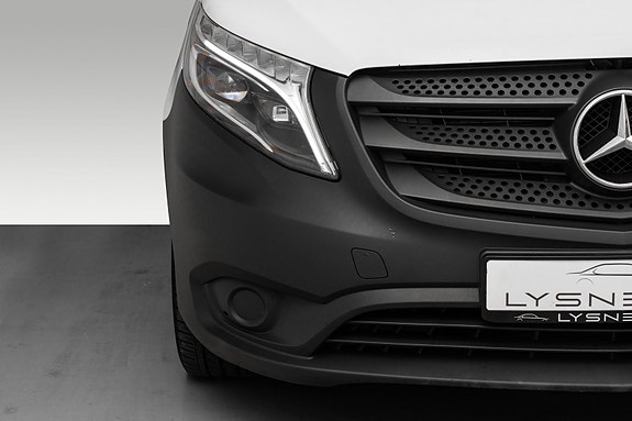 Mercedes-Benz Vito 119 2 of 24