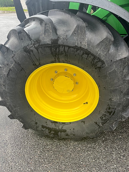 John Deere 6120m 20 of 27