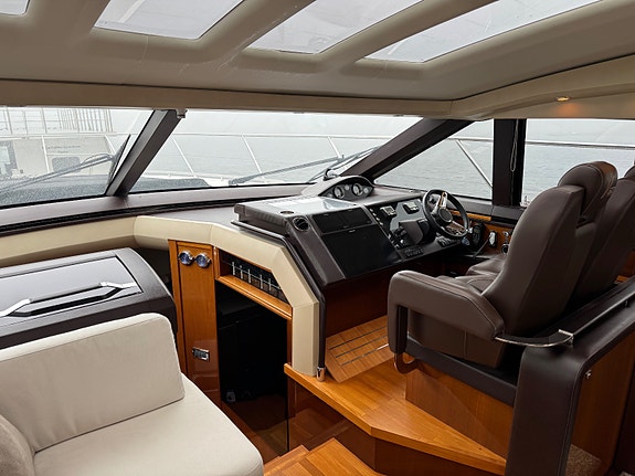 Princess V62 Meget oppgradert, Navi,Dockmate,aircon,to varmere. MTU, 4 lugarer. 19 of 30