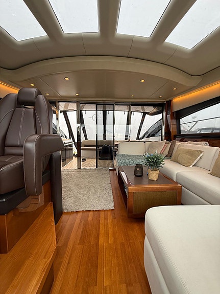 Princess V62 Meget oppgradert, Navi,Dockmate,aircon,to varmere. MTU, 4 lugarer. 16 of 30
