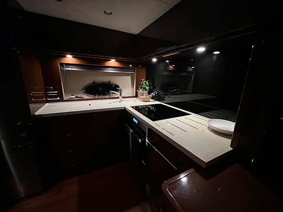 Princess V62 Meget oppgradert, Navi,Dockmate,aircon,to varmere. MTU, 4 lugarer. 28 of 30