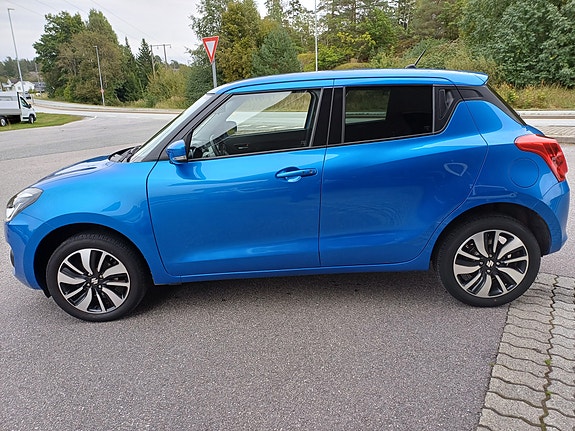 Suzuki Swift 3 of 10