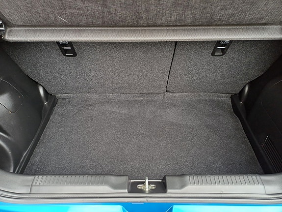 Suzuki Swift 9 of 10