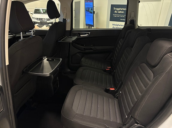 Ford Galaxy 26 of 30
