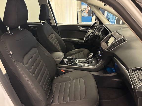 Ford Galaxy 10 of 30
