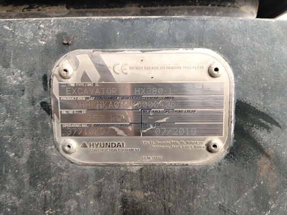 Hyundai DX380L 19 of 22