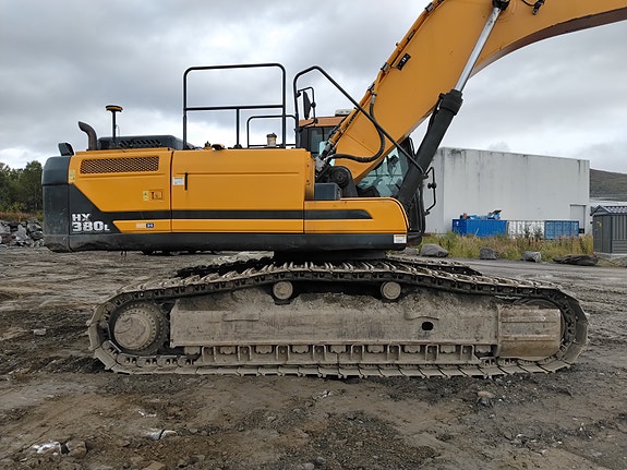 Hyundai DX380L 7 of 22