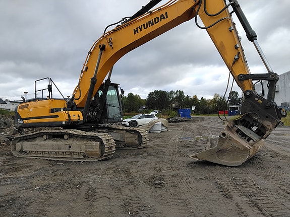 Hyundai DX380L 8 of 22