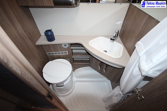 Knaus 590 UK Scandinavian selection 10 of 16