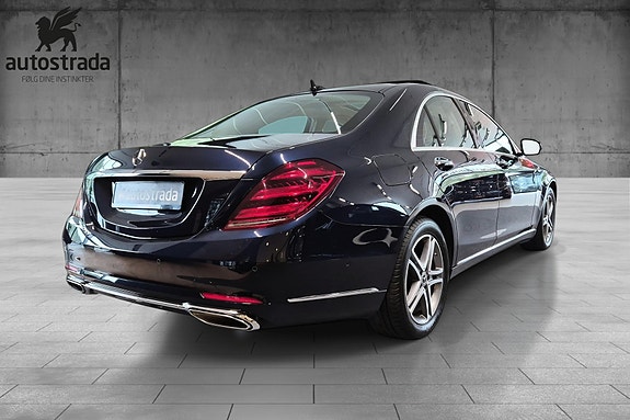 Mercedes-Benz S450 10 of 30