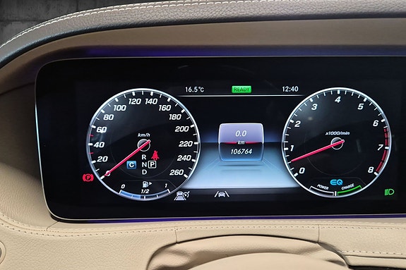 Mercedes-Benz S450 27 of 30