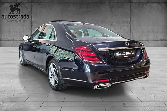 Mercedes-Benz S450 13 of 30