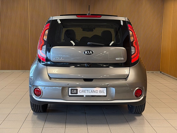 Kia Soul 5 of 22