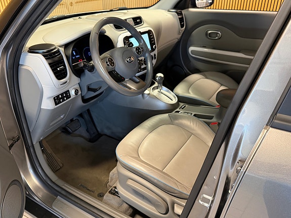 Kia Soul 12 of 22