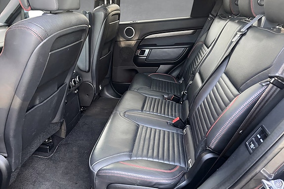 Land Rover Discovery 16 of 20