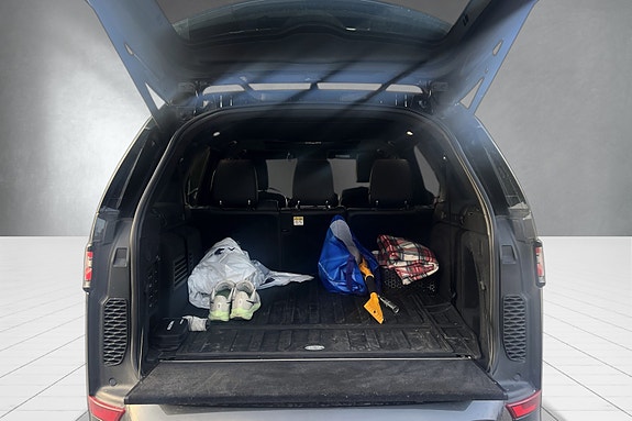 Land Rover Discovery 9 of 20