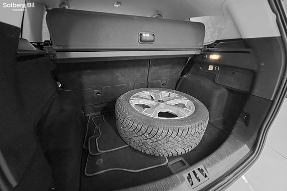 Ford Kuga 8 of 29