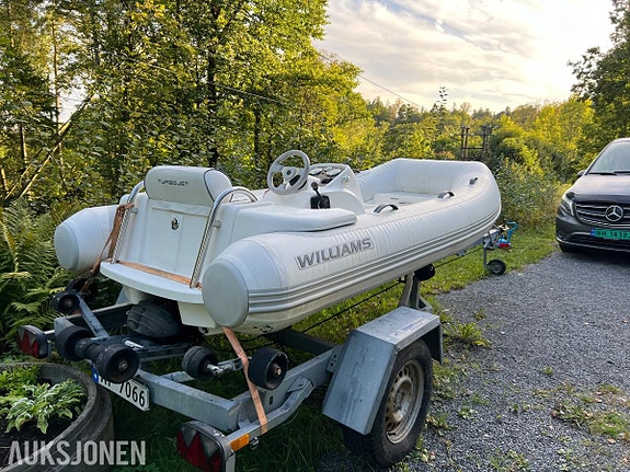 2007 Williams 325 Turbojet 3 of 7