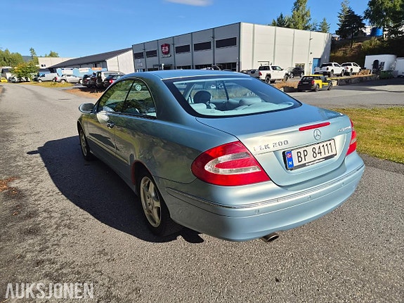 Mercedes-Benz clk 3 of 14