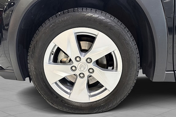 Lexus UX300e 22 of 22