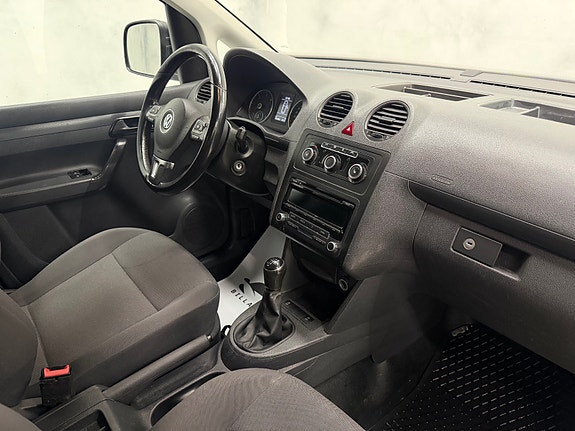 Volkswagen Caddy Maxi 21 of 25