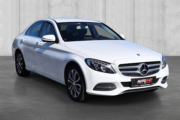 Mercedes-Benz C180 7 of 30