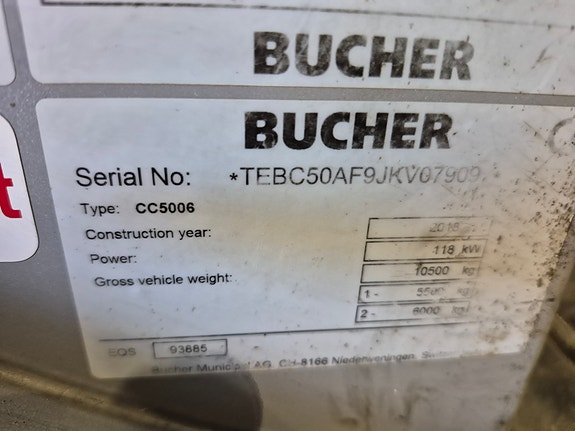 Andre Bucher CityCat 5006 XL 4 of 10
