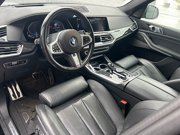 BMW X5 9 of 16