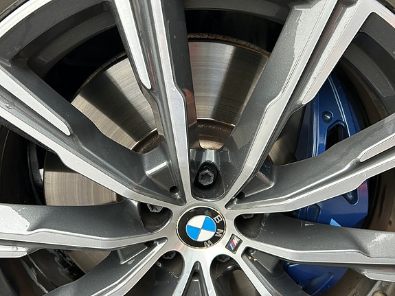 BMW X5 16 of 16