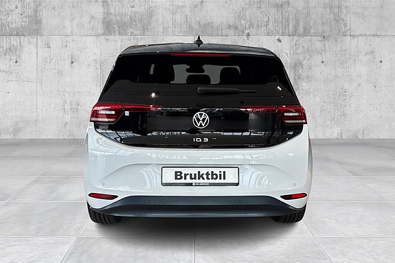 Volkswagen ID.3 4 of 23