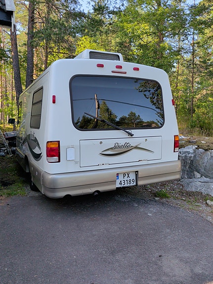 Volkswagen winebago rialta 12 of 13