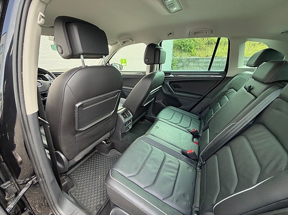 Volkswagen Tiguan 27 of 30