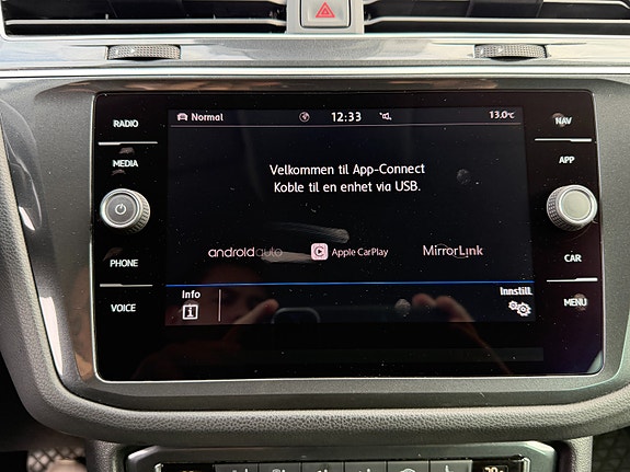 Volkswagen Tiguan 19 of 30