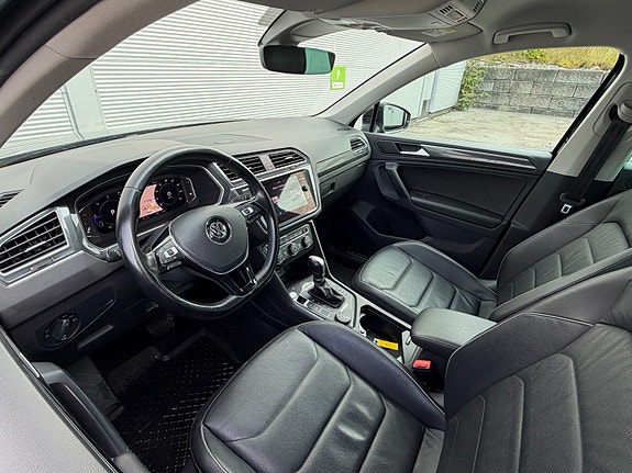 Volkswagen Tiguan 6 of 30