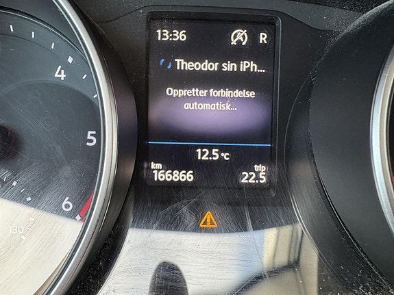 Volkswagen Tiguan 14 of 18